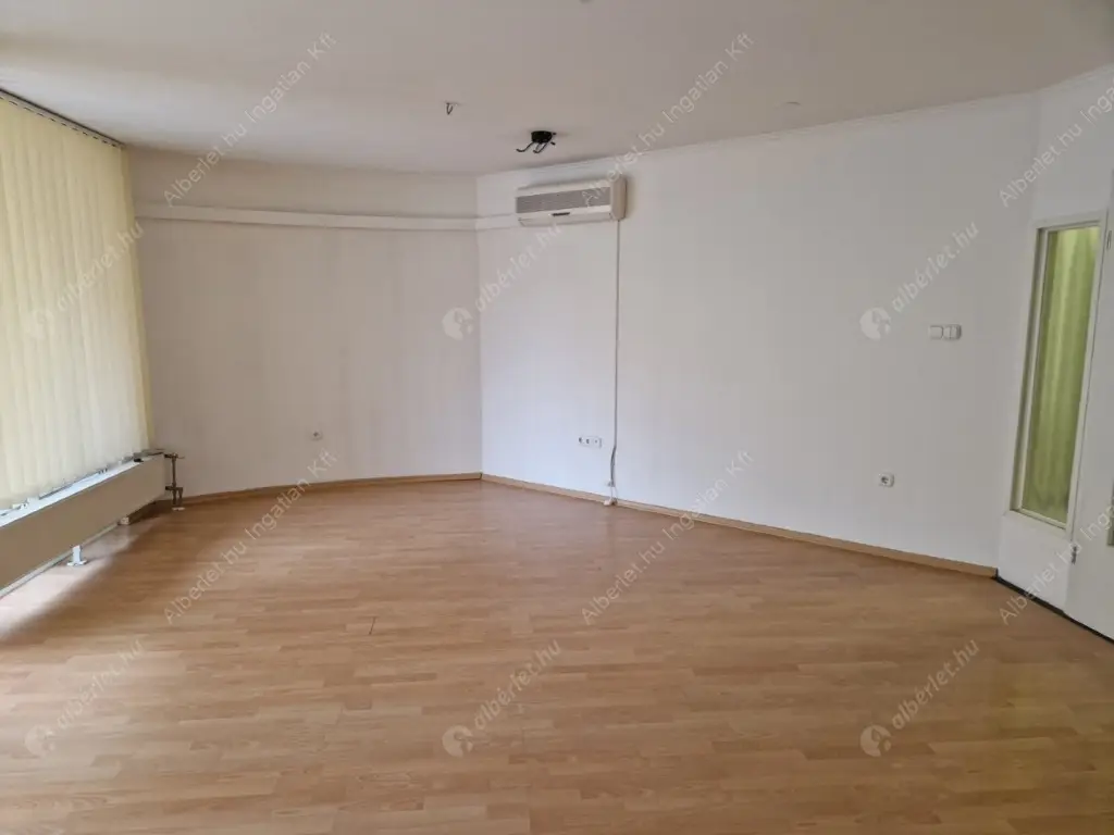 Kiadó albérlet 300000 Ft/hó áron: Budapest, VIII. kerület  Szeszgyár utca. Mérete: 98 nm, 3 szobás | Alberlet.hu - 6592323