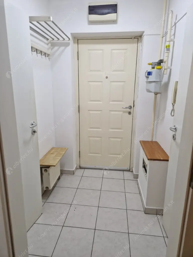 Kiadó albérlet 300000 Ft/hó áron: Budapest, VIII. kerület  Szeszgyár utca. Mérete: 98 nm, 3 szobás | Alberlet.hu - 6625248