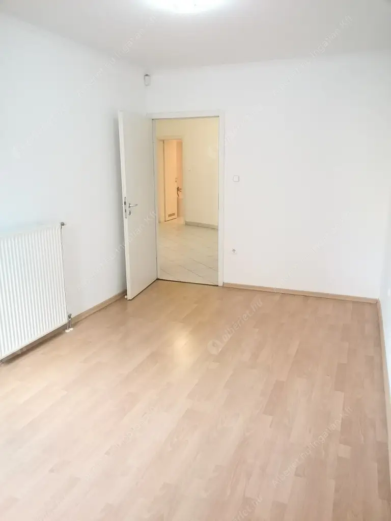 Kiadó albérlet 300000 Ft/hó áron: Budapest, VIII. kerület  Szeszgyár utca. Mérete: 98 nm, 3 szobás | Alberlet.hu - 6625254