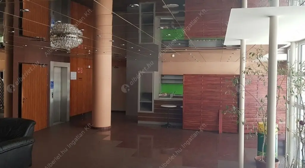 Kiadó albérlet 300000 Ft/hó áron: Budapest, VIII. kerület  Szeszgyár utca. Mérete: 98 nm, 3 szobás | Alberlet.hu - 6625263