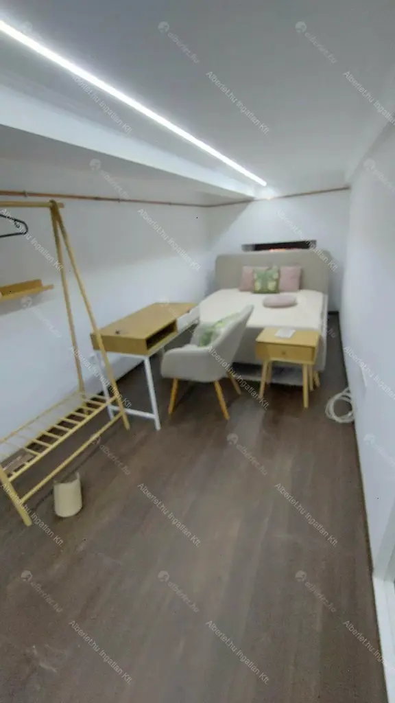 Kiadó albérlet 450000 Ft/hó áron: Budapest, VIII. kerület  Szűz utca. Mérete: 106 nm, 2 szobás | Alberlet.hu - 6686204