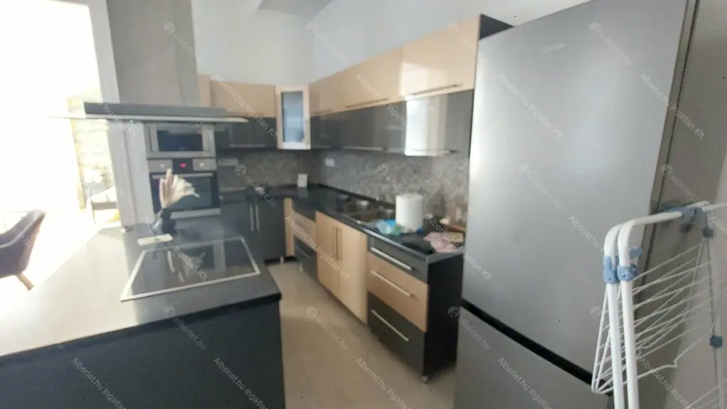 Kiadó albérlet 450000 Ft/hó áron: Budapest, VIII. kerület  Szűz utca. Mérete: 106 nm, 2 szobás | Alberlet.hu - 6686216