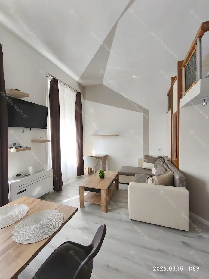 Kiadó albérlet 260000 Ft/hó áron: Budapest, VIII. kerület  Teleki László tér. Mérete: 51 nm, 1 szobás | Alberlet.hu - 6677150