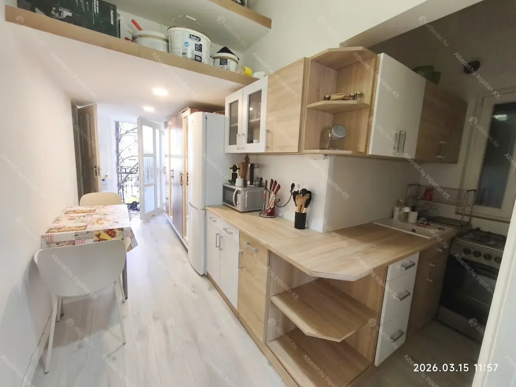 Kiadó albérlet 260000 Ft/hó áron: Budapest, VIII. kerület  Teleki László tér. Mérete: 51 nm, 1 szobás | Alberlet.hu - 6677169