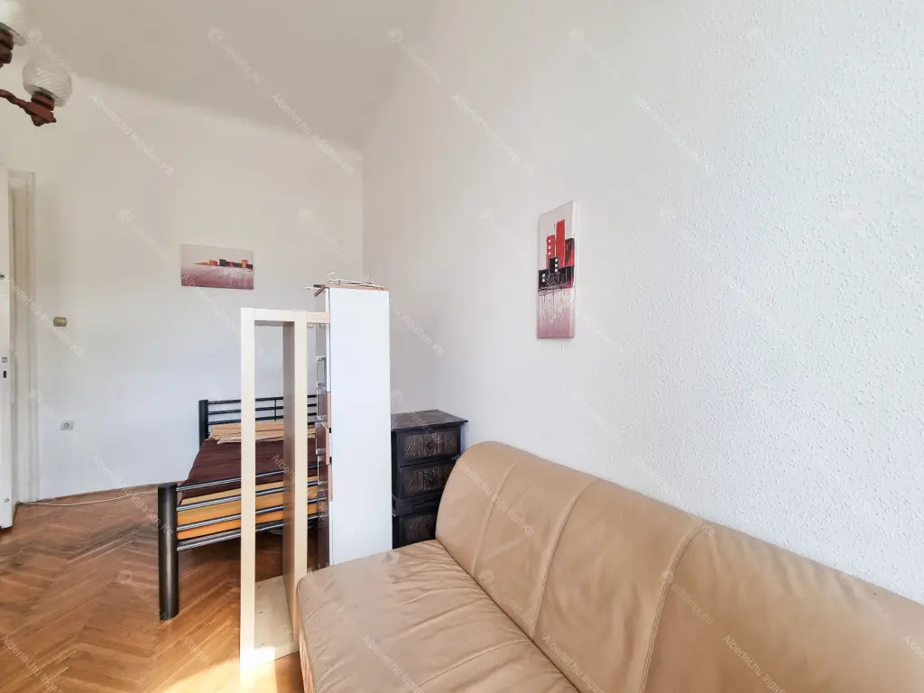 Kiadó albérlet 220000 Ft/hó áron: Budapest, VIII. kerület  Teleki László tér. Mérete: 55 nm, 2 szobás | Alberlet.hu - 6705526