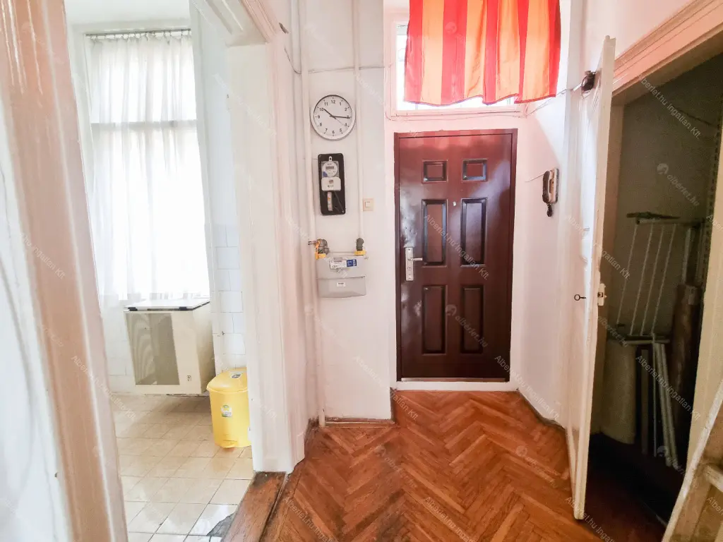 Kiadó albérlet 220000 Ft/hó áron: Budapest, VIII. kerület  Teleki László tér. Mérete: 55 nm, 2 szobás | Alberlet.hu - 6705533