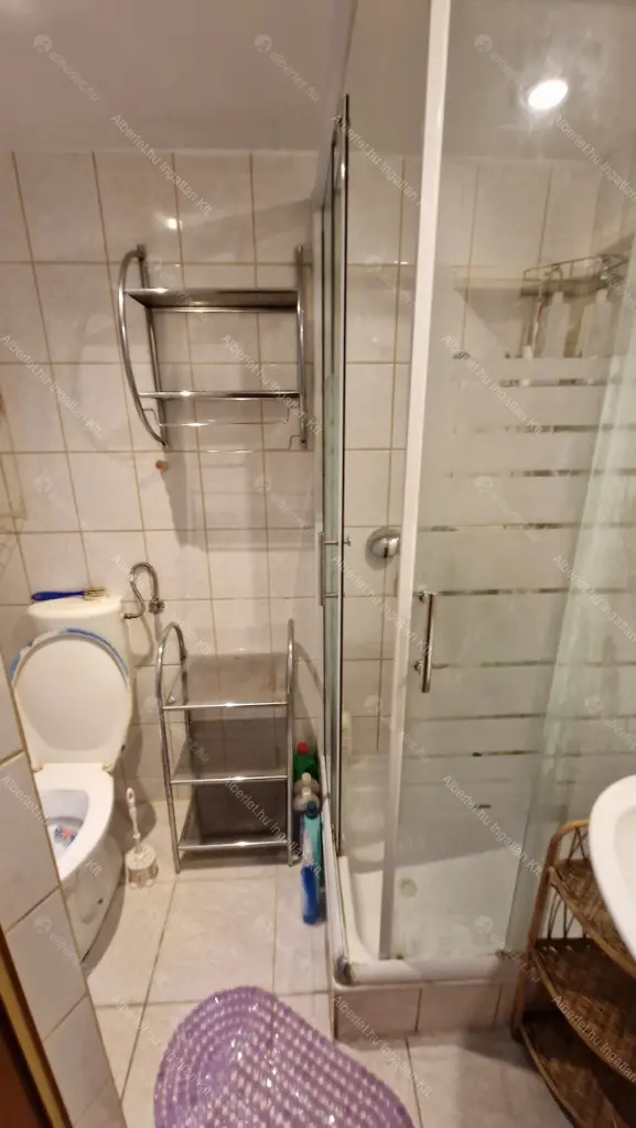 Kiadó albérlet 190000 Ft/hó áron: Budapest, VIII. kerület  Tolnai Lajos utca. Mérete: 26 nm, 1 szobás | Alberlet.hu - 6047719