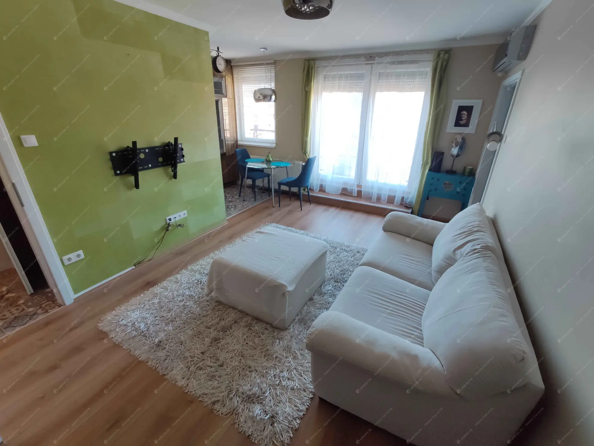 Kiadó albérlet 245000 Ft/hó áron: Budapest, VIII. kerület  Tolnai Lajos utca. Mérete: 43 nm, 2 szobás | Alberlet.hu - 6625510