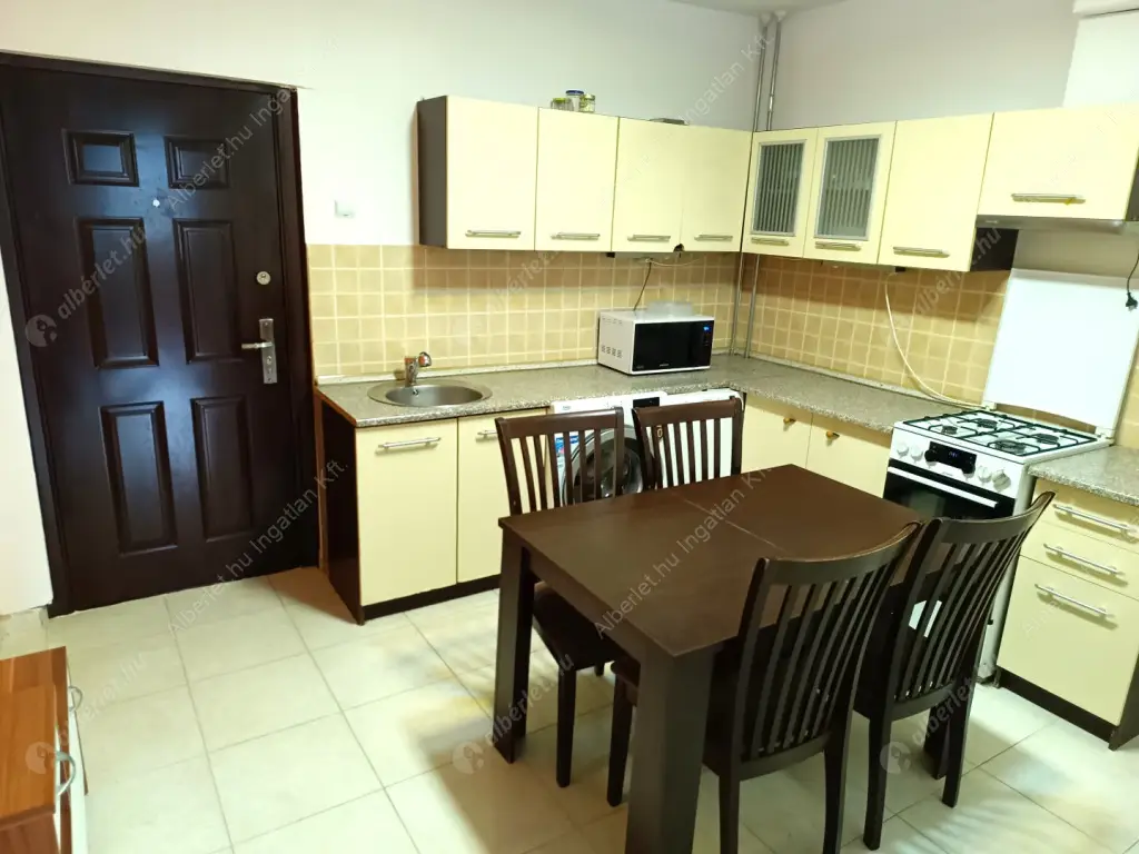 Kiadó albérlet 330000 Ft/hó áron: Budapest, VIII. kerület  Tömő utca. Mérete: 50 nm, 2 szobás | Alberlet.hu - 6513866