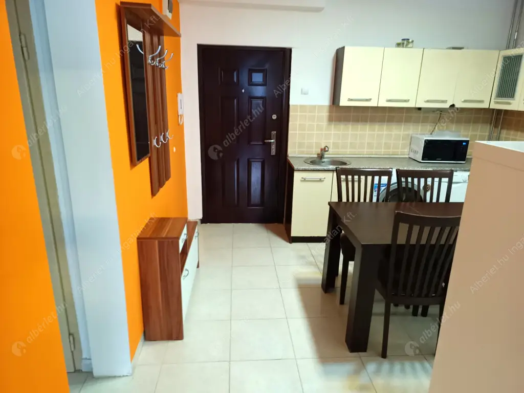 Kiadó albérlet 330000 Ft/hó áron: Budapest, VIII. kerület  Tömő utca. Mérete: 50 nm, 2 szobás | Alberlet.hu - 6513870