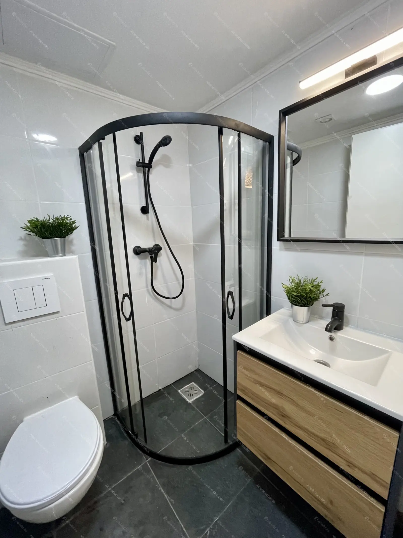 Kiadó albérlet 160000 Ft/hó áron: Budapest, VIII. kerület  Üllői út. Mérete: 24 nm, 1 szobás | Alberlet.hu - 6702881