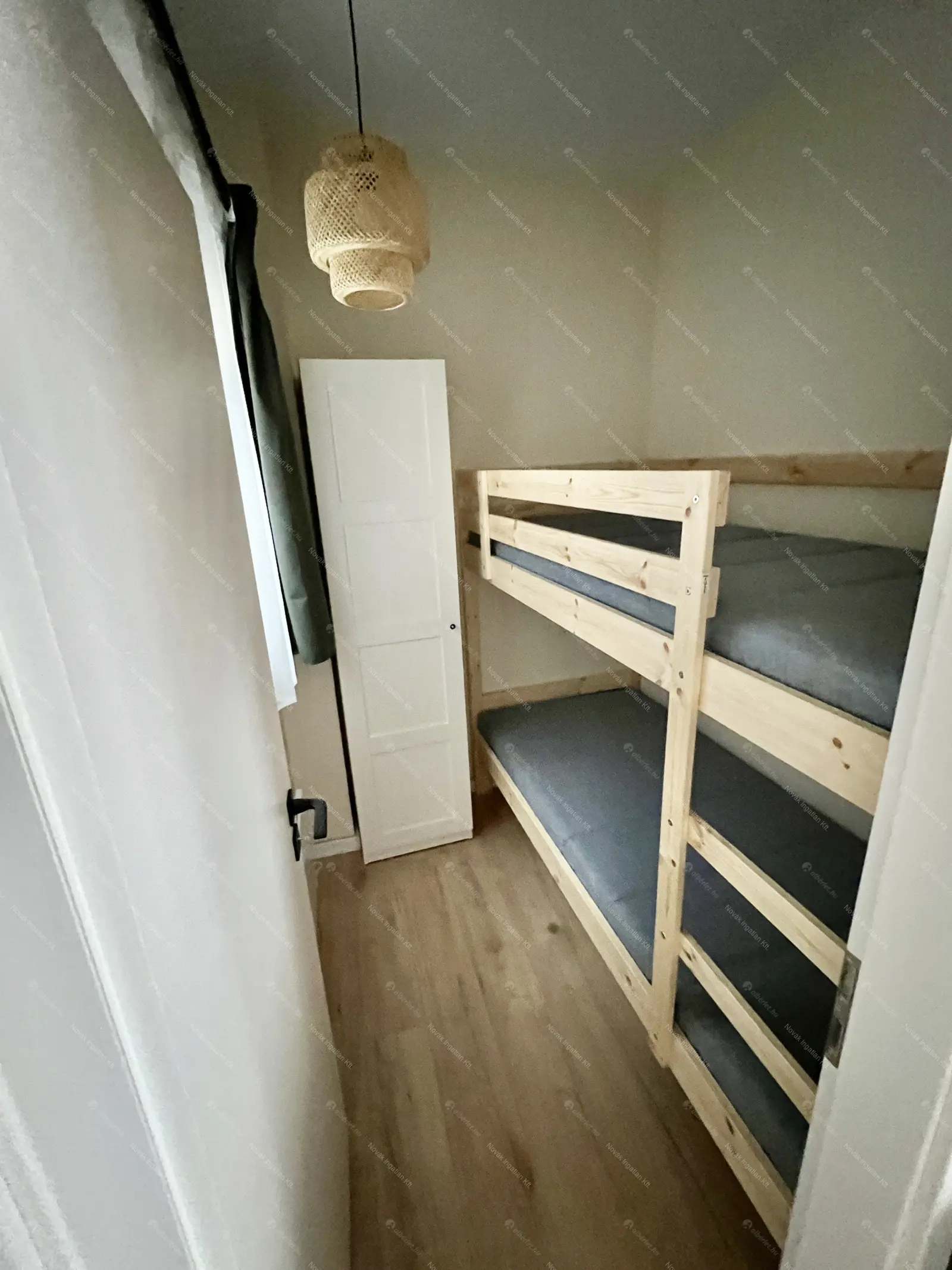 Kiadó albérlet 219000 Ft/hó áron: Budapest, VIII. kerület  Üllői út. Mérete: 29 nm, 1 szobás | Alberlet.hu - 6646351