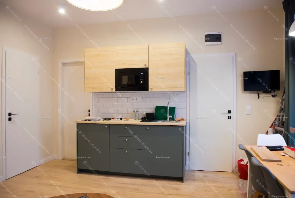 Kiadó albérlet 219000 Ft/hó áron: Budapest, VIII. kerület  Üllői út. Mérete: 30 nm, 1 szobás | Alberlet.hu - 6644203