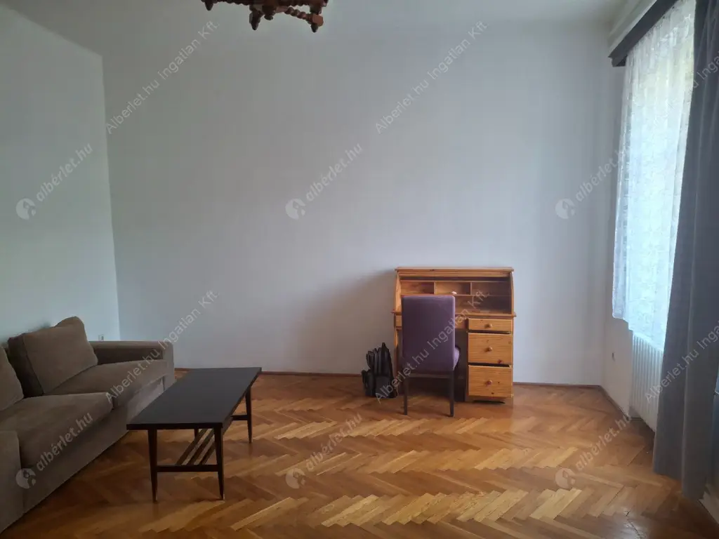 Kiadó albérlet 300000 Ft/hó áron: Budapest, VIII. kerület  Üllői út. Mérete: 90 nm, 3 szobás | Alberlet.hu - 6566237