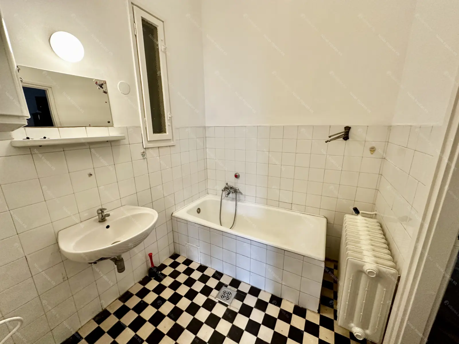 Kiadó albérlet 280000 Ft/hó áron: Budapest, VIII. kerület  Üllői út. Mérete: 90 nm, 3 szobás | Alberlet.hu - 6673180