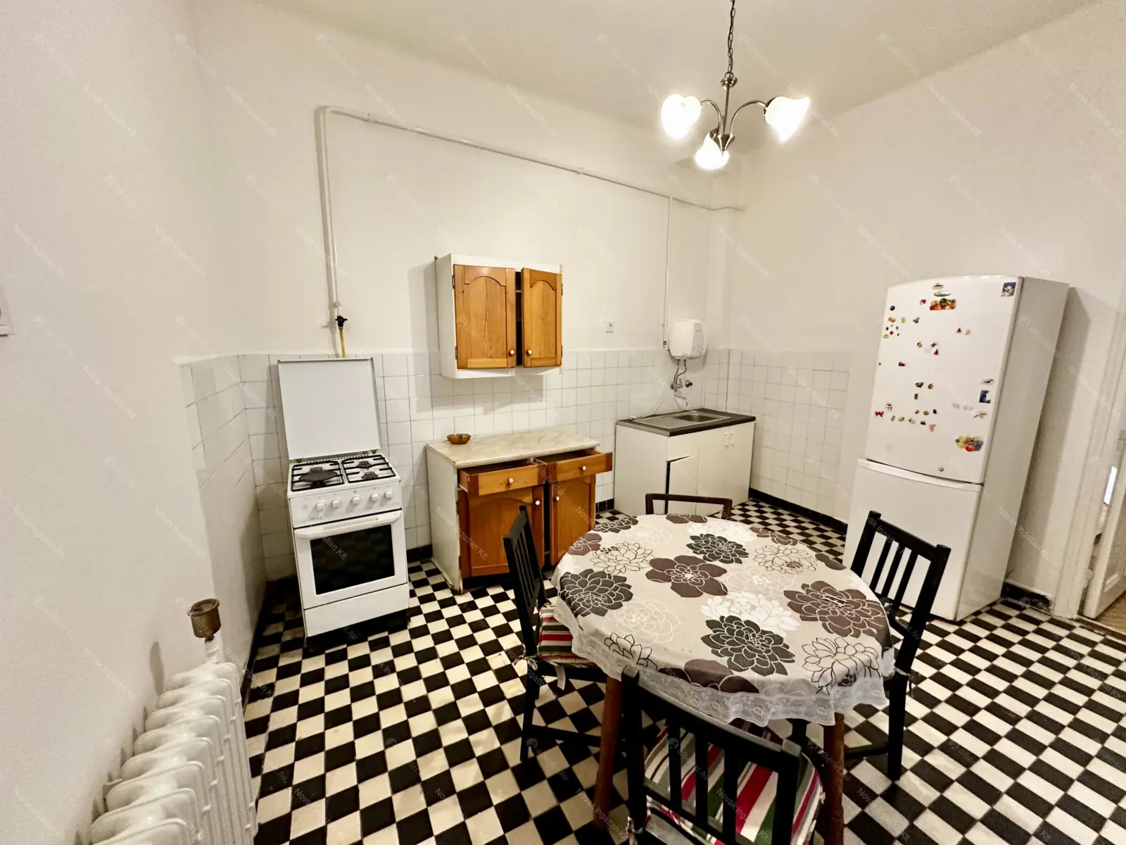 Kiadó albérlet 280000 Ft/hó áron: Budapest, VIII. kerület  Üllői út. Mérete: 90 nm, 3 szobás | Alberlet.hu - 6673182