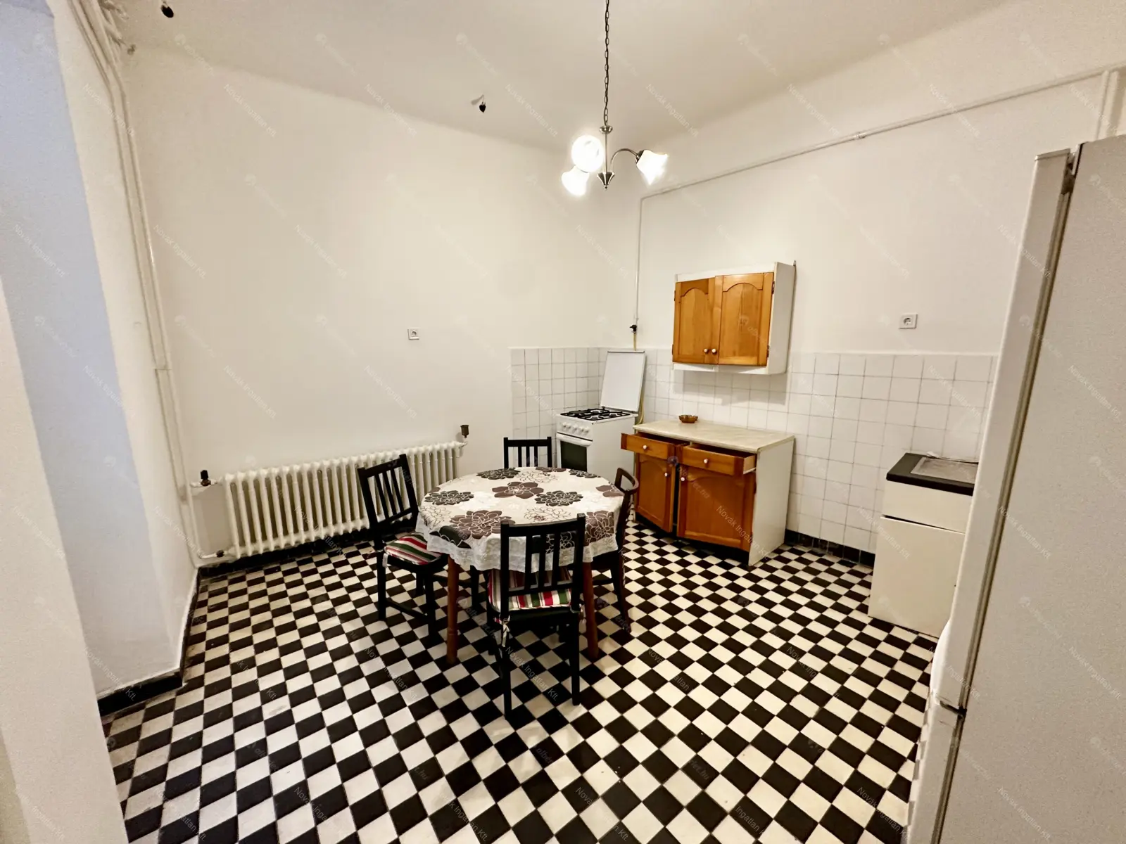 Kiadó albérlet 280000 Ft/hó áron: Budapest, VIII. kerület  Üllői út. Mérete: 90 nm, 3 szobás | Alberlet.hu - 6673183