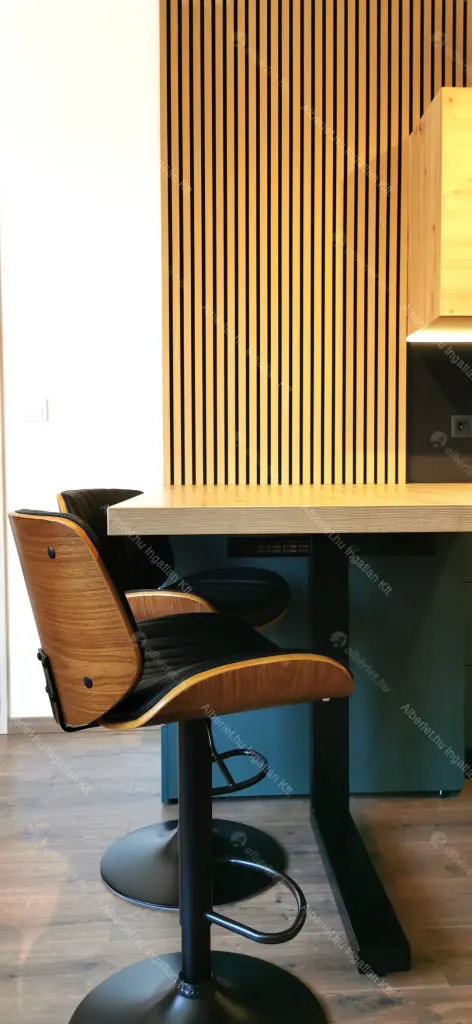 Kiadó albérlet 300000 Ft/hó áron: Budapest, VIII. kerület  Vajdahunyad utca. Mérete: 39 nm, 2 szobás | Alberlet.hu - 6642293