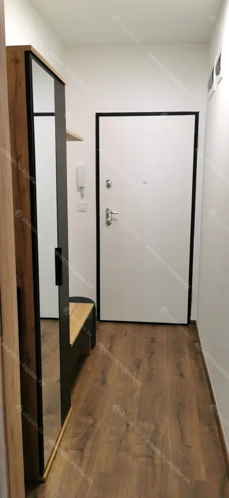 Kiadó albérlet 300000 Ft/hó áron: Budapest, VIII. kerület  Vajdahunyad utca. Mérete: 39 nm, 2 szobás | Alberlet.hu - 6643846