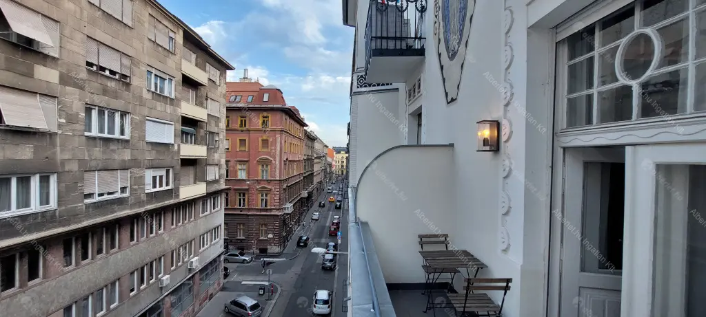 Kiadó albérlet 350000 Ft/hó áron: Budapest, VIII. kerület  Vas utca. Mérete: 74 nm, 2 szobás | Alberlet.hu - 6707628