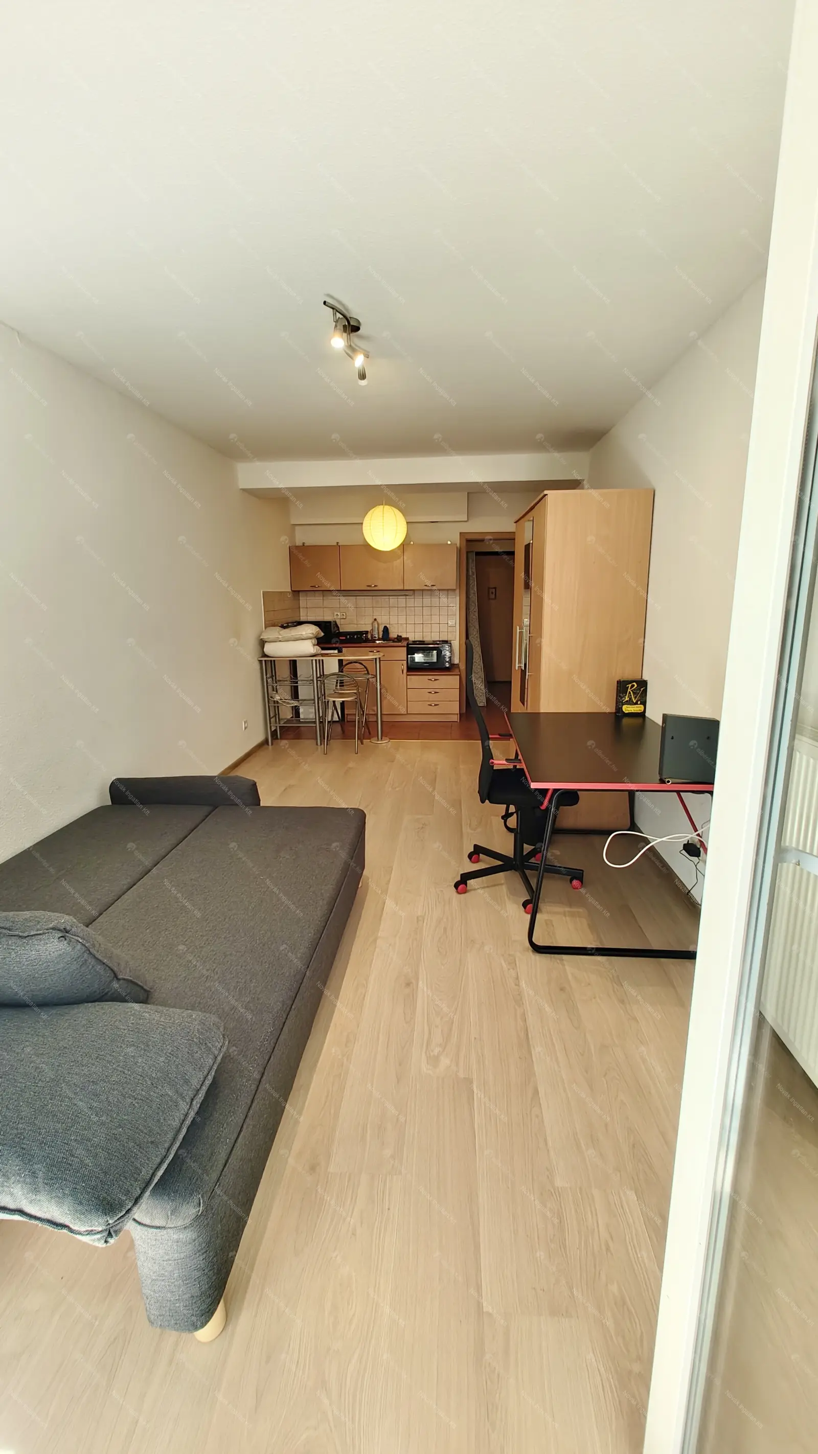 Kiadó albérlet 200000 Ft/hó áron: Budapest, VIII. kerület  Víg utca. Mérete: 30 nm, 1 szobás | Alberlet.hu - 6691882