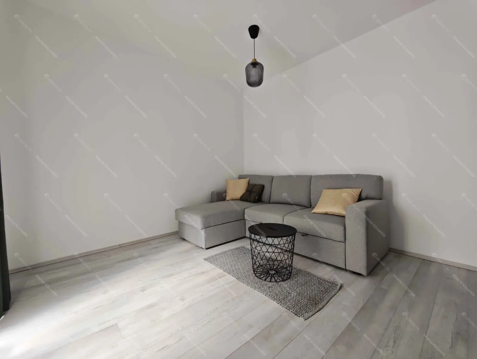 Kiadó albérlet 210000 Ft/hó áron: Budapest, VIII. kerület  Víg utca. Mérete: 32 nm, 1 szobás | Alberlet.hu - 6659581