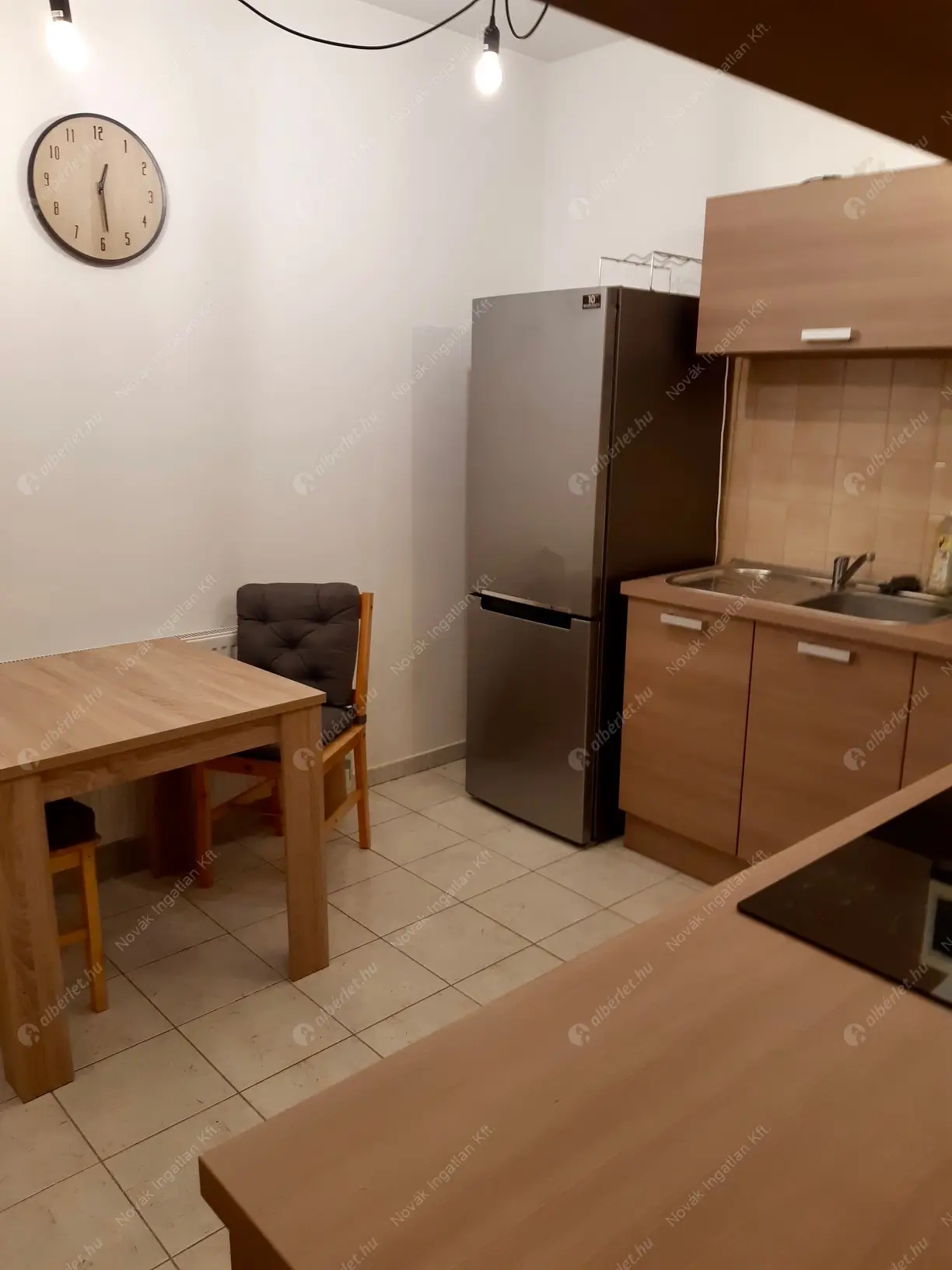 Kiadó albérlet 260000 Ft/hó áron: Budapest, VIII. kerület  Víg utca. Mérete: 55 nm, 2 szobás | Alberlet.hu - 6580065