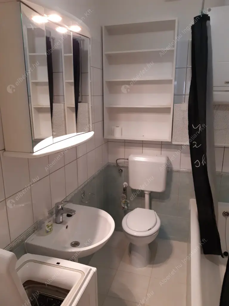 Kiadó albérlet 260000 Ft/hó áron: Budapest, VIII. kerület  Víg utca. Mérete: 55 nm, 2 szobás | Alberlet.hu - 6581338