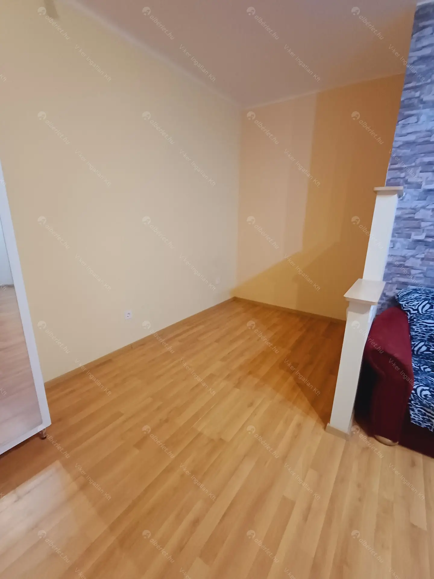 Kiadó albérlet 160000 Ft/hó áron: Budapest, X. kerület  Csilla utca. Mérete: 35 nm, 1 szobás | Alberlet.hu - 6346860