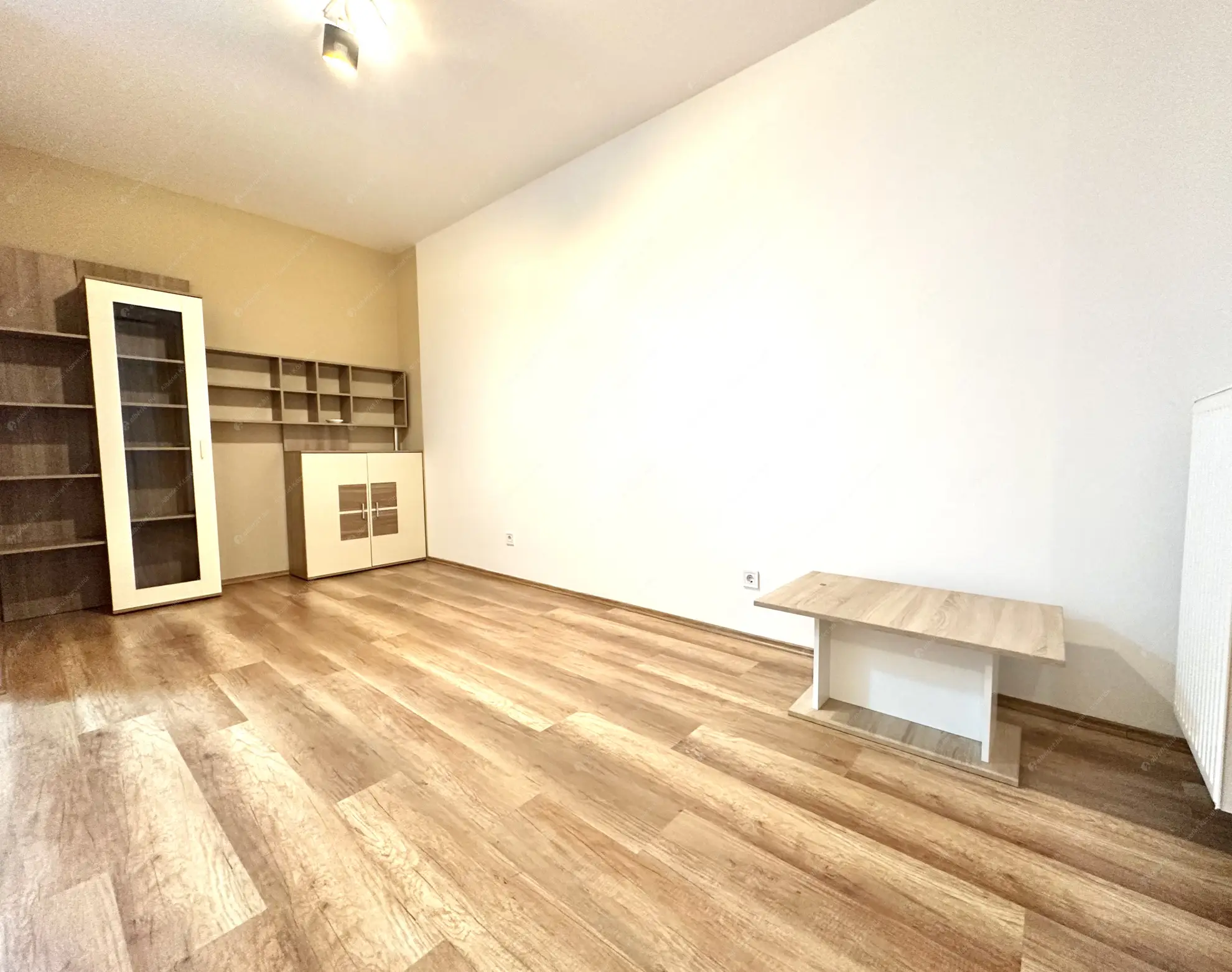 Kiadó albérlet 190000 Ft/hó áron: Budapest, X. kerület  Gém utca. Mérete: 30 nm, 1 szobás | Alberlet.hu - 6570159