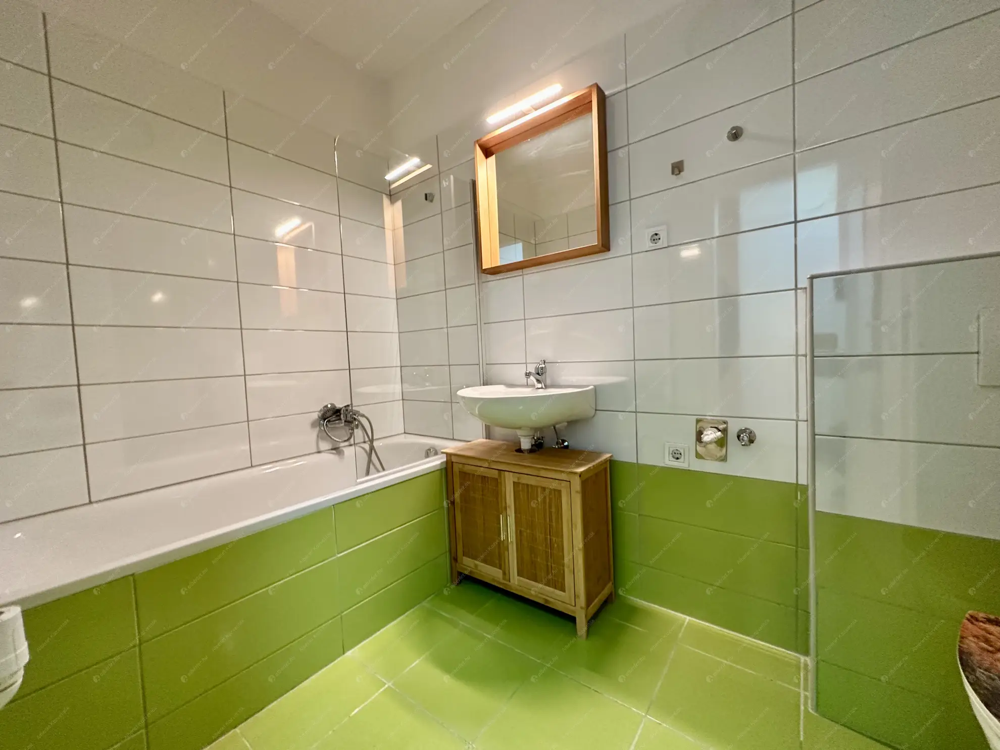 Kiadó albérlet 190000 Ft/hó áron: Budapest, X. kerület  Gém utca. Mérete: 30 nm, 1 szobás | Alberlet.hu - 6570169