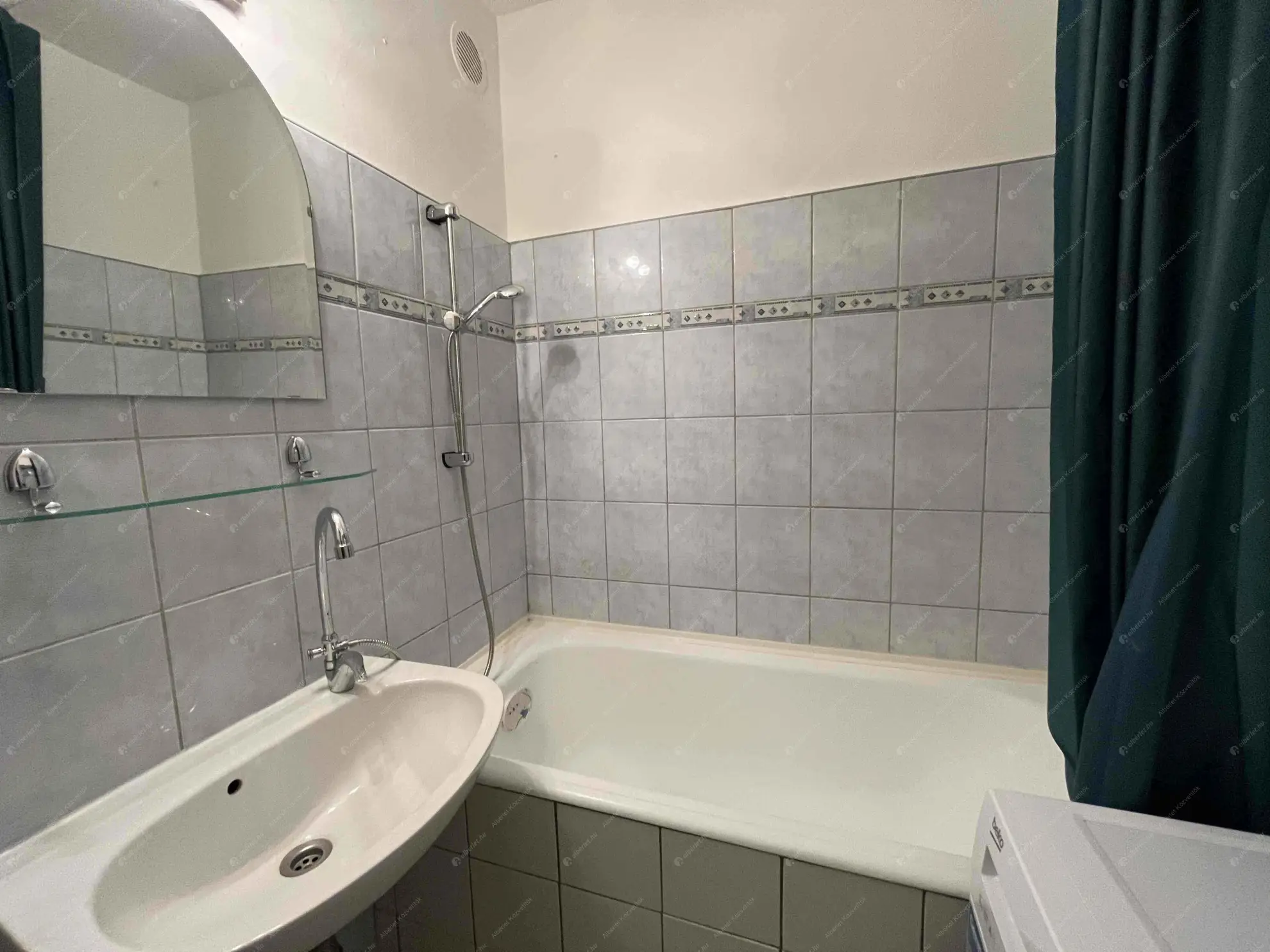 Kiadó albérlet 165000 Ft/hó áron: Budapest, X. kerület  Hang utca. Mérete: 36 nm, 1 szobás | Alberlet.hu - 6616781