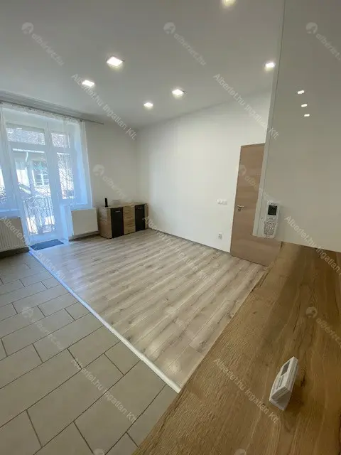 Kiadó albérlet 290000 Ft/hó áron: Budapest, X. kerület  Harmat utca. Mérete: 65 nm, 3 szobás | Alberlet.hu - 6680017