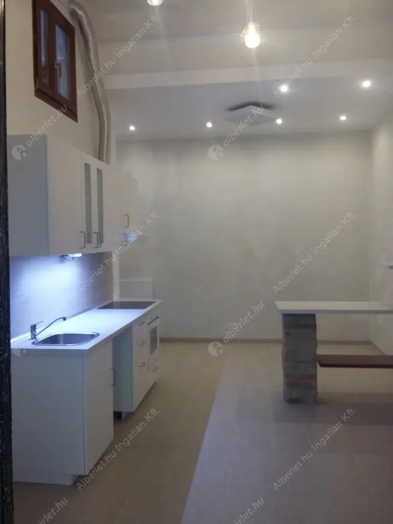 Kiadó albérlet 270000 Ft/hó áron: Budapest, X. kerület  Hölgy utca. Mérete: 82 nm, 3 szobás | Alberlet.hu - 6595682