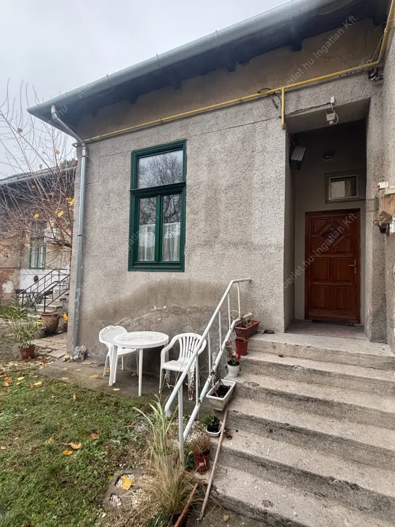 Kiadó albérlet 270000 Ft/hó áron: Budapest, X. kerület  Hölgy utca. Mérete: 82 nm, 3 szobás | Alberlet.hu - 6595687