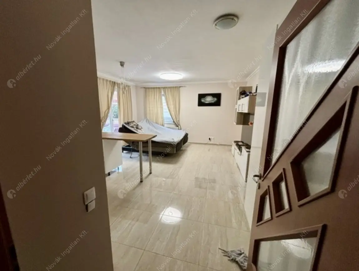 Kiadó albérlet 250000 Ft/hó áron: Budapest, X. kerület  Kismartoni út. Mérete: 50 nm, 2 szobás | Alberlet.hu - 6629501