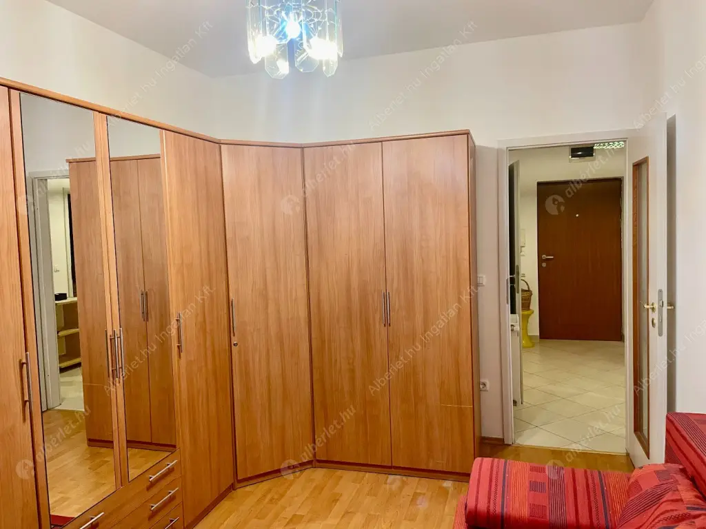 Kiadó albérlet 200000 Ft/hó áron: Budapest, X. kerület  Kőbányai út. Mérete: 46 nm, 1 szobás | Alberlet.hu - 6615864