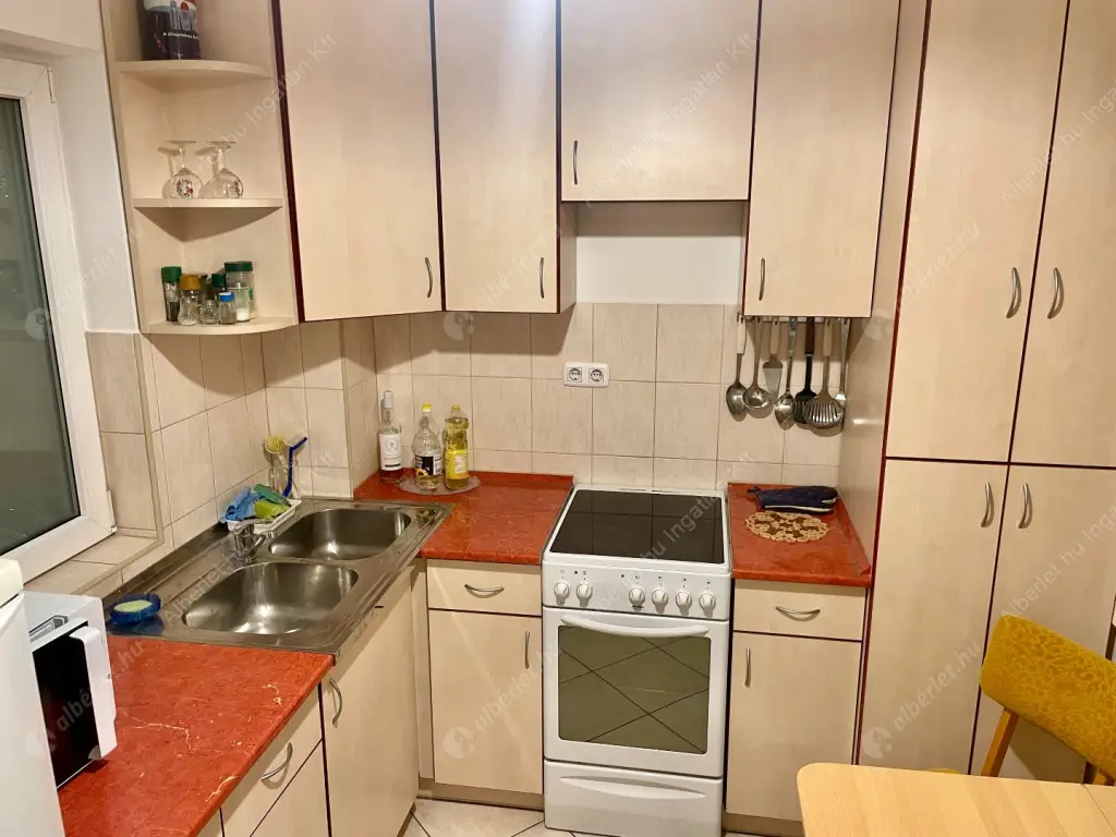 Kiadó albérlet 200000 Ft/hó áron: Budapest, X. kerület  Kőbányai út. Mérete: 46 nm, 1 szobás | Alberlet.hu - 6615866