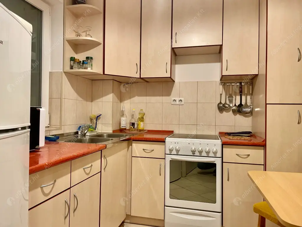 Kiadó albérlet 200000 Ft/hó áron: Budapest, X. kerület  Kőbányai út. Mérete: 46 nm, 1 szobás | Alberlet.hu - 6625811