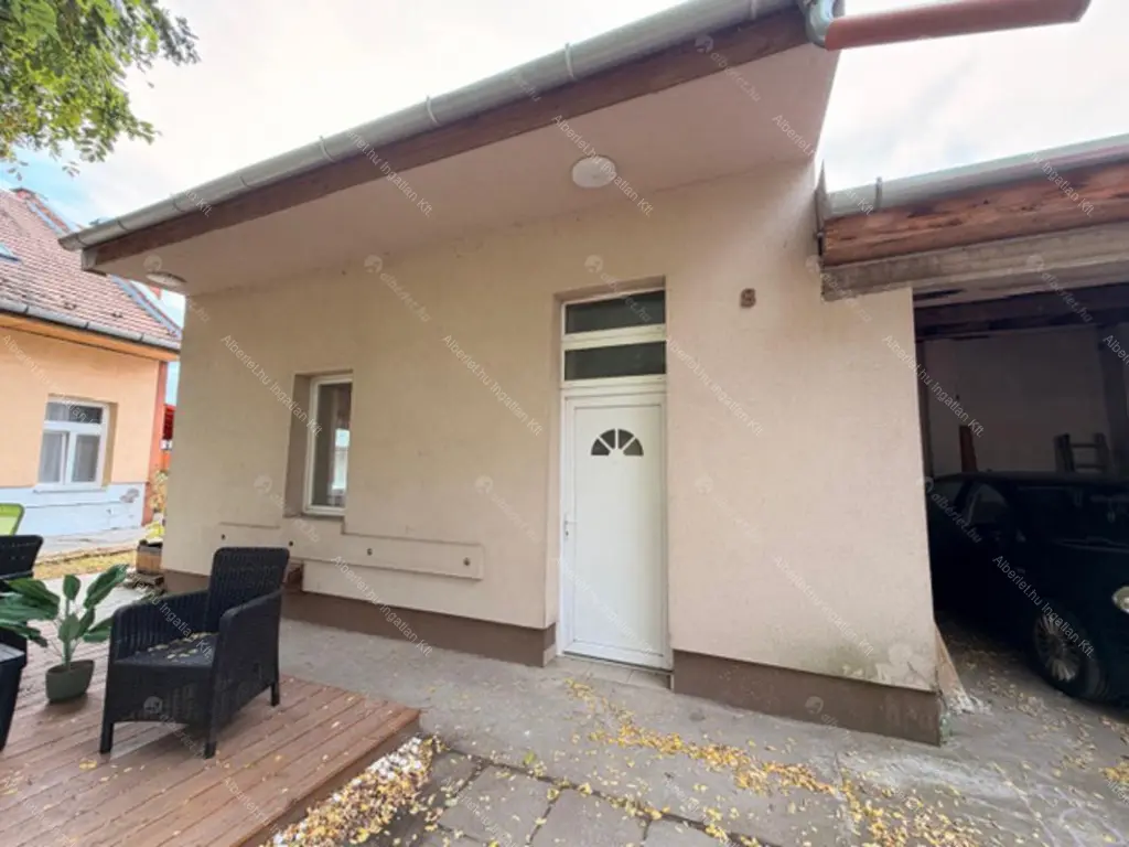 Kiadó albérlet 180000 Ft/hó áron: Budapest, X. kerület  Korall utca. Mérete: 25 nm, 1 szobás | Alberlet.hu - 6675254