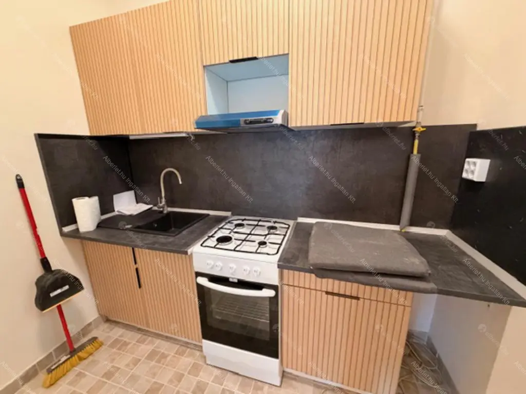 Kiadó albérlet 180000 Ft/hó áron: Budapest, X. kerület  Korall utca. Mérete: 25 nm, 1 szobás | Alberlet.hu - 6675256