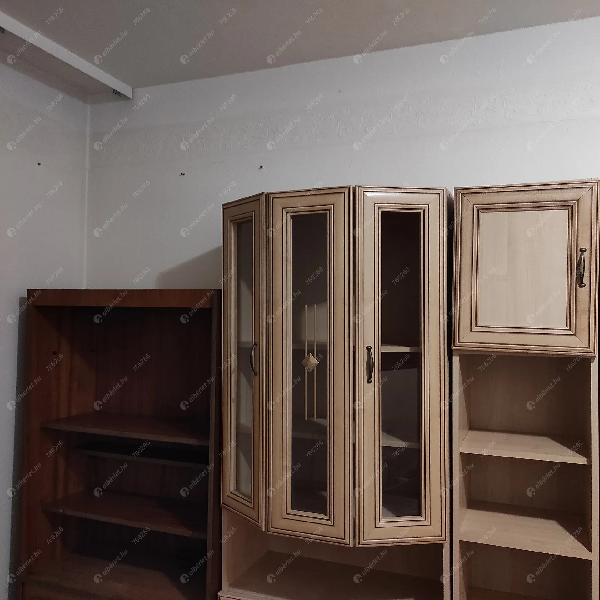 Kiadó albérlet 130000 Ft/hó áron: Budapest, X. kerület  Mádi utca. Mérete: 35 nm,  szobás | Alberlet.hu - 6507576