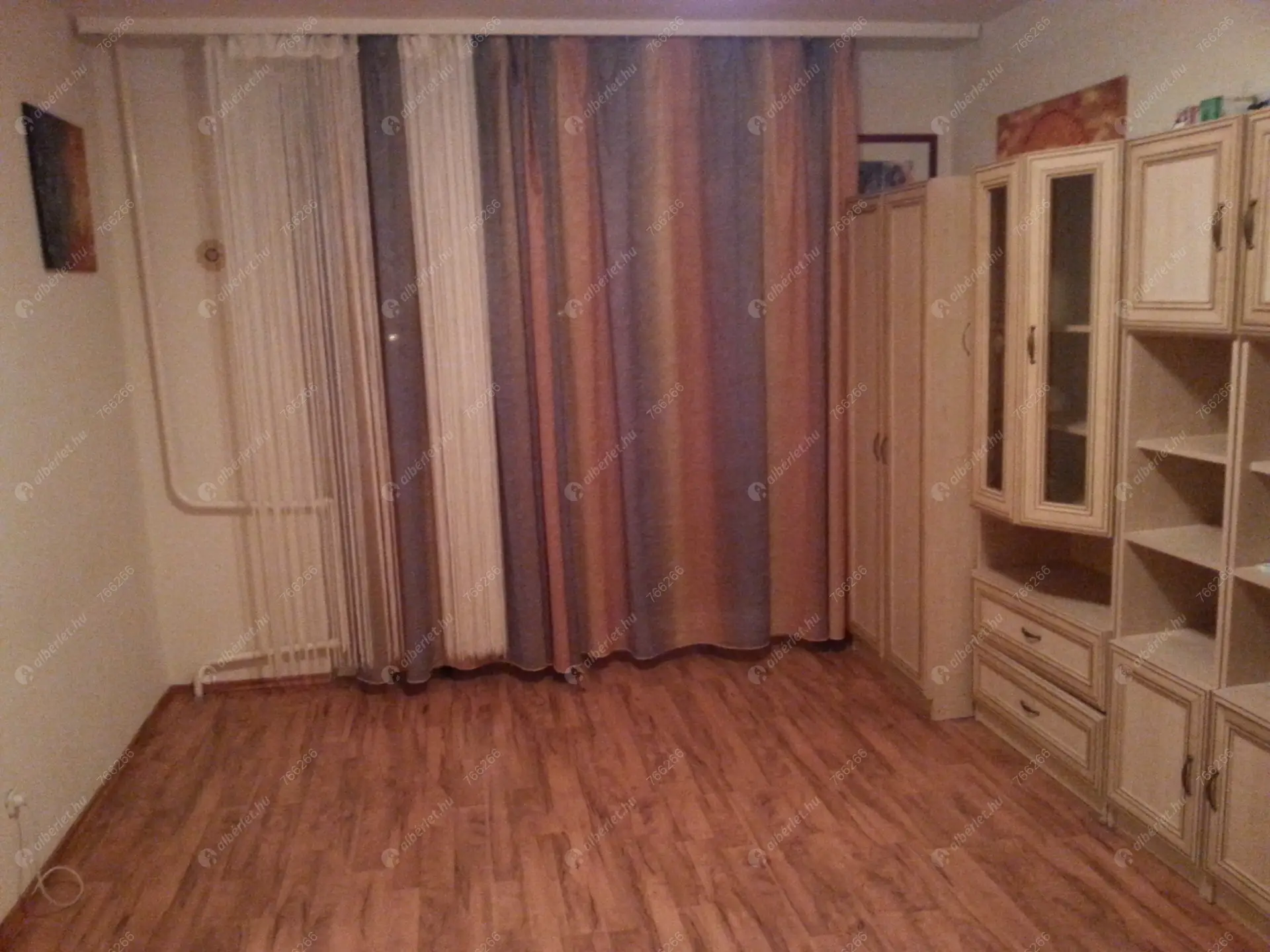 Kiadó albérlet 130000 Ft/hó áron: Budapest, X. kerület  Mádi utca. Mérete: 35 nm,  szobás | Alberlet.hu - 6507577