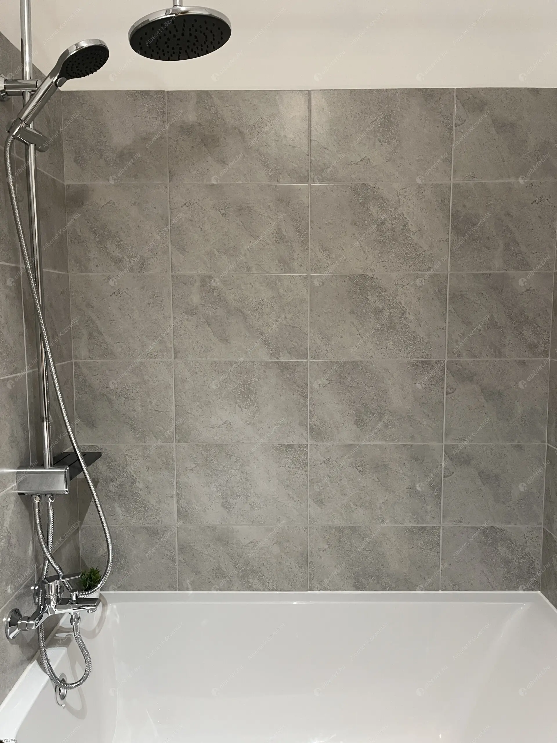 Kiadó albérlet 185000 Ft/hó áron: Budapest, X. kerület  Maglódi út. Mérete: 30 nm, 1 szobás | Alberlet.hu - 6570345