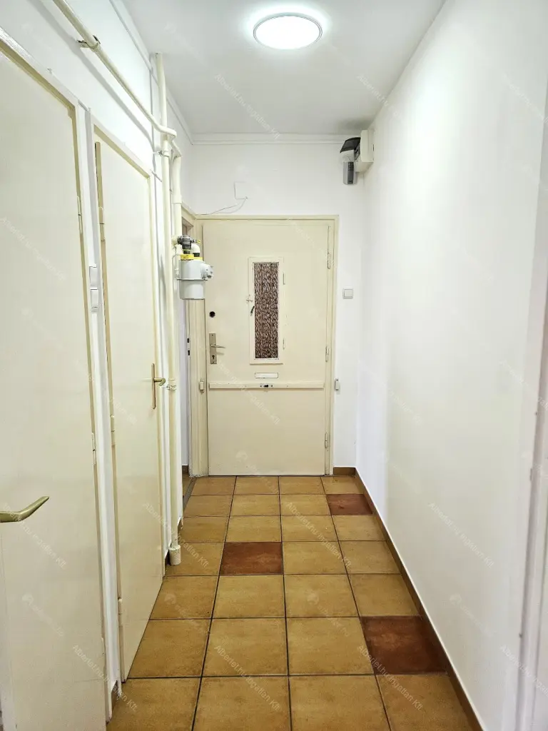 Kiadó albérlet 220000 Ft/hó áron: Budapest, X. kerület  Maglódi út. Mérete: 51 nm, 2 szobás | Alberlet.hu - 6700867