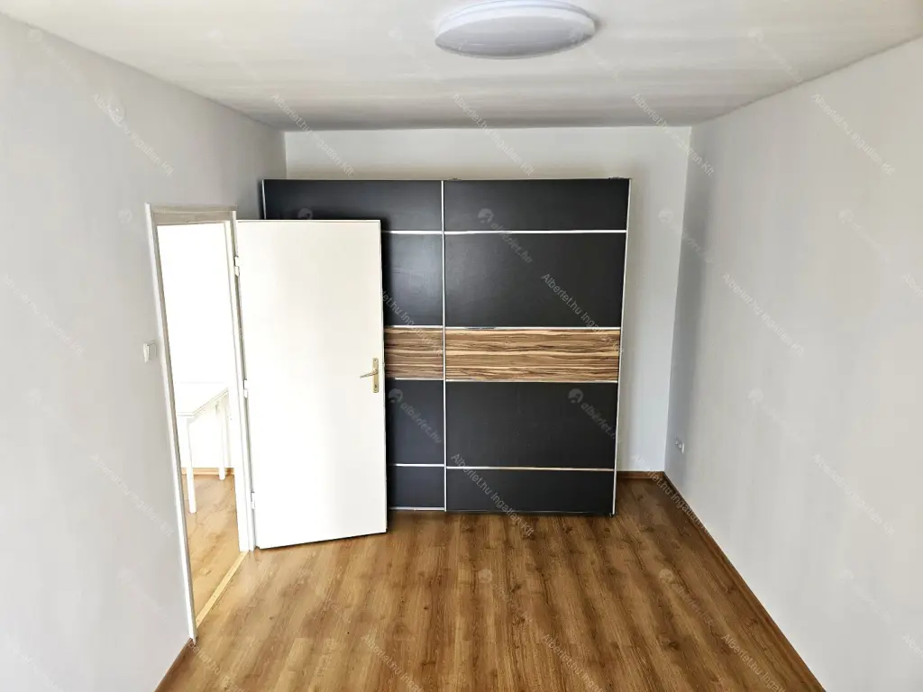 Kiadó albérlet 220000 Ft/hó áron: Budapest, X. kerület  Maglódi út. Mérete: 51 nm, 2 szobás | Alberlet.hu - 6701699