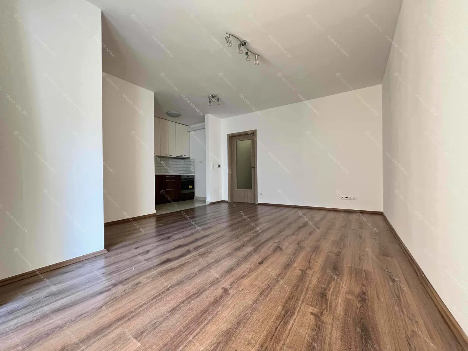 Kiadó albérlet 220000 Ft/hó áron: Budapest, X. kerület  Makk utca. Mérete: 44 nm, 1 szobás | Alberlet.hu - 6658722