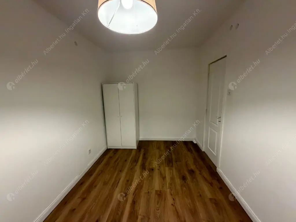 Kiadó albérlet 280000 Ft/hó áron: Budapest, X. kerület  Mélytó utca. Mérete: 68 nm, 3 szobás | Alberlet.hu - 6596773