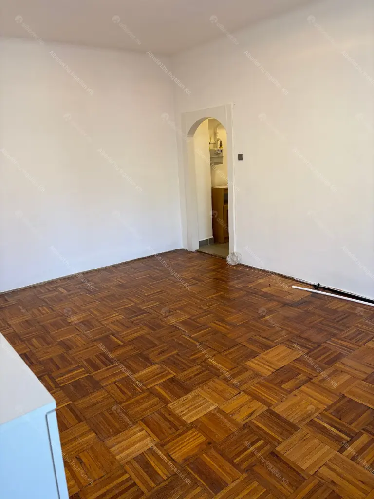 Kiadó albérlet 170000 Ft/hó áron: Budapest, X. kerület  Szárnyas utca. Mérete: 29 nm, 1 szobás | Alberlet.hu - 6688935