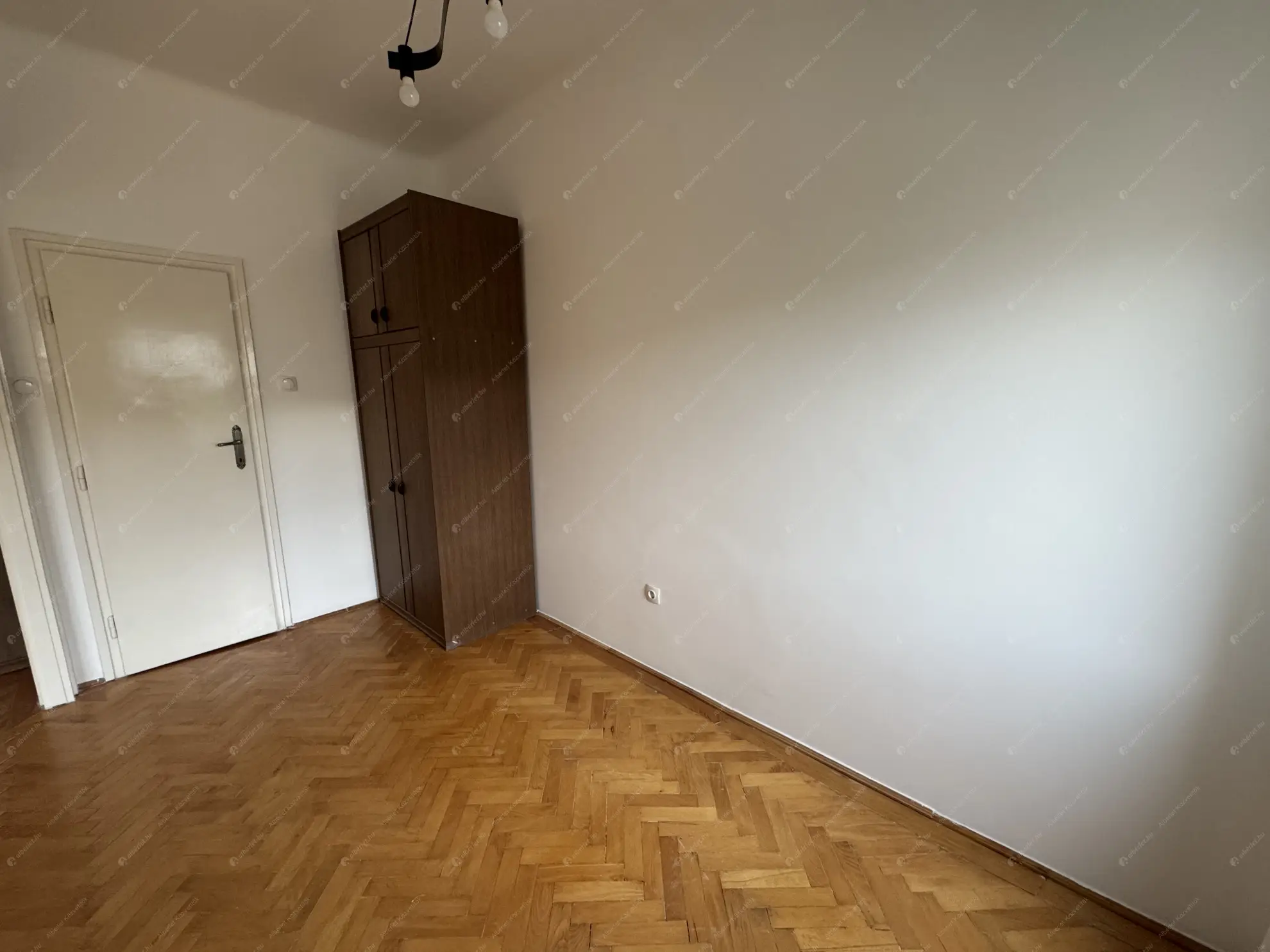 Kiadó albérlet 170000 Ft/hó áron: Budapest, X. kerület  Szárnyas utca. Mérete: 39 nm, 1 szobás | Alberlet.hu - 6551146